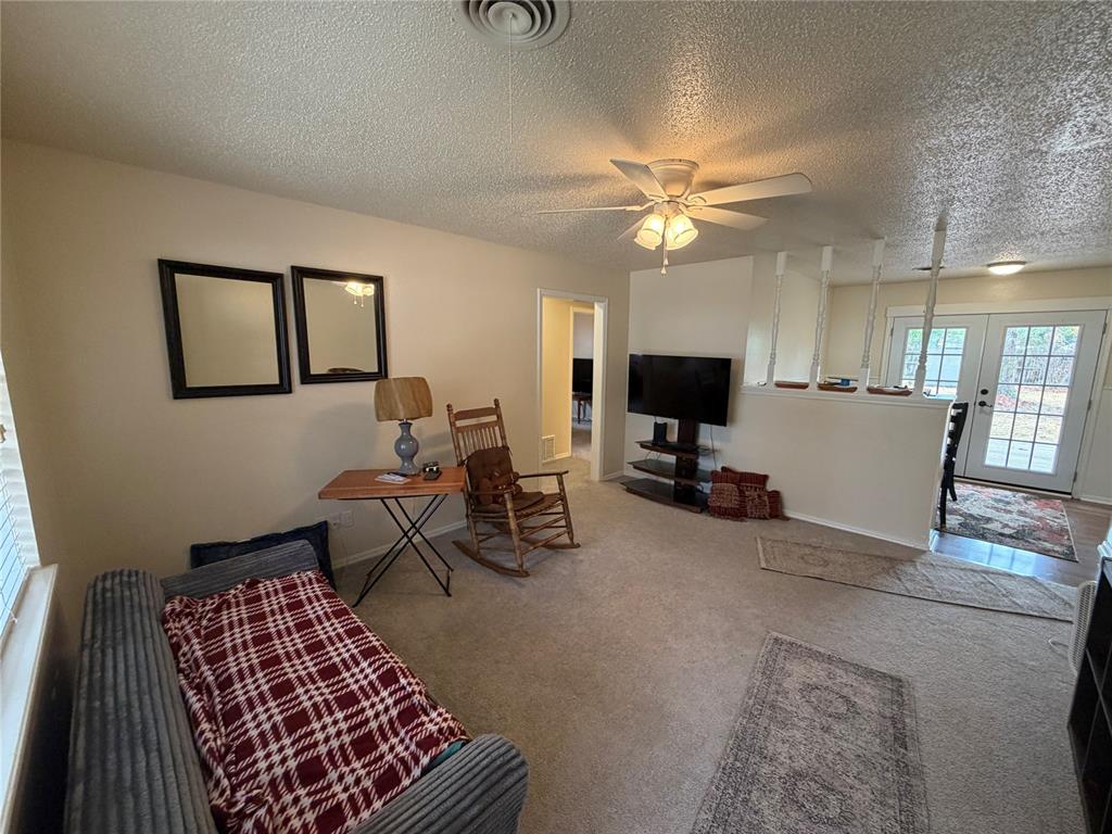 602 Redwood Drive Property Photo 1