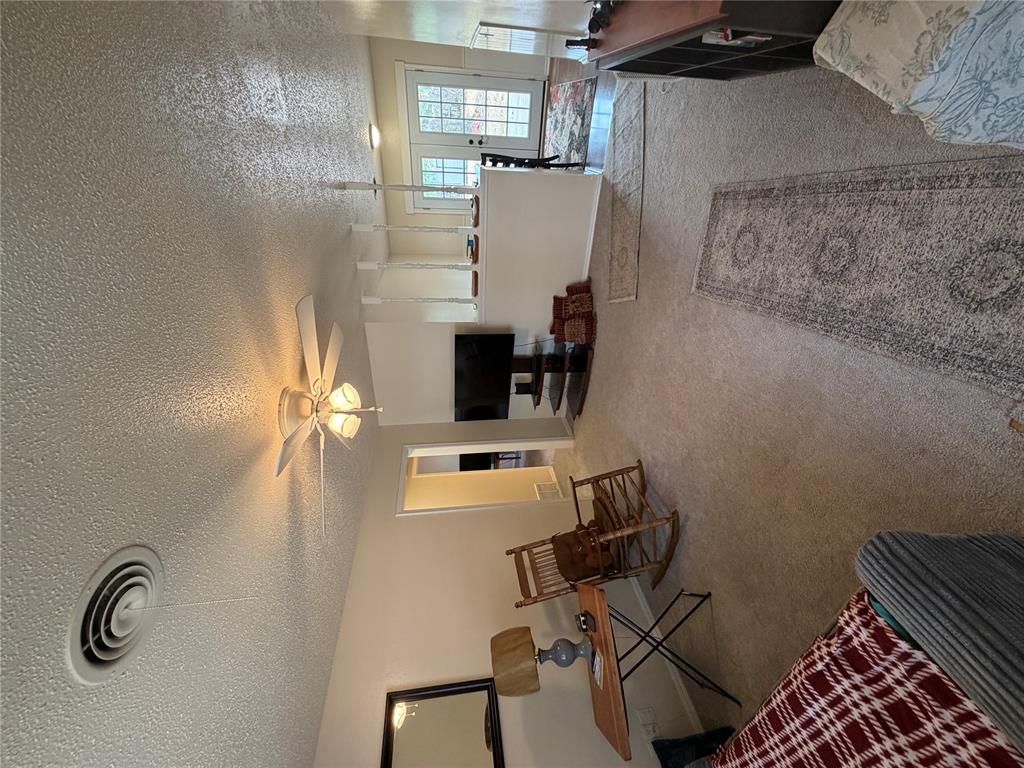 602 Redwood Drive Property Photo 3