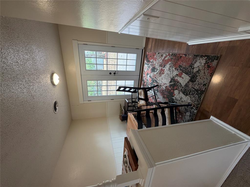 602 Redwood Drive Property Photo 4