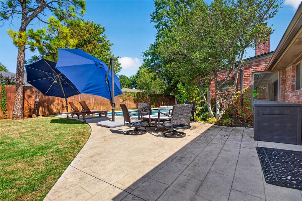 3041 Charing Cross Property Photo 30