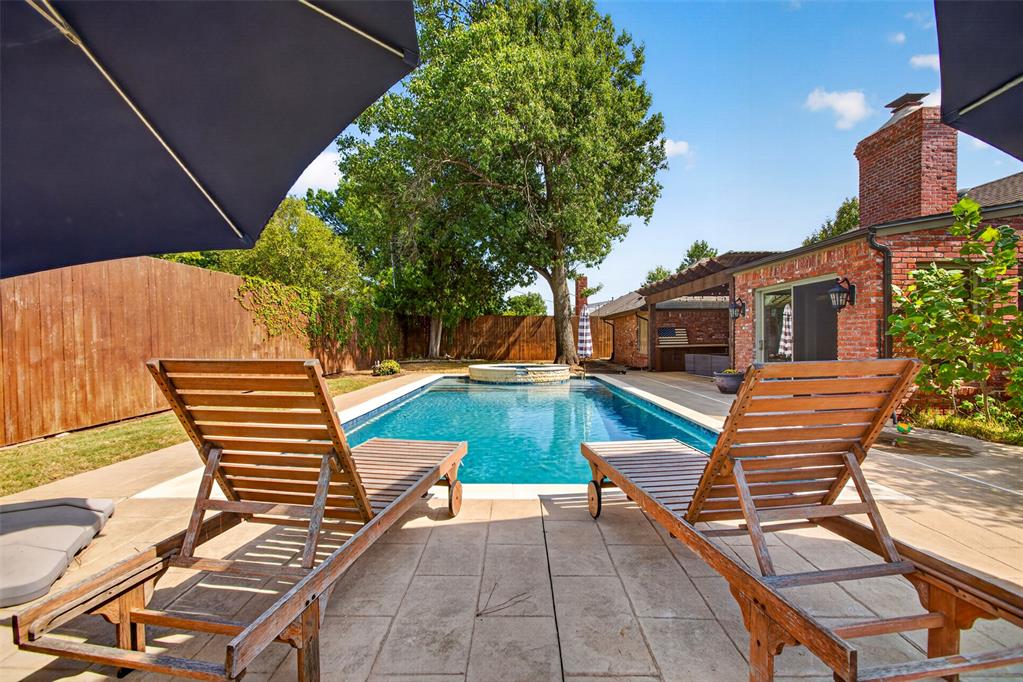 3041 Charing Cross Property Photo 31