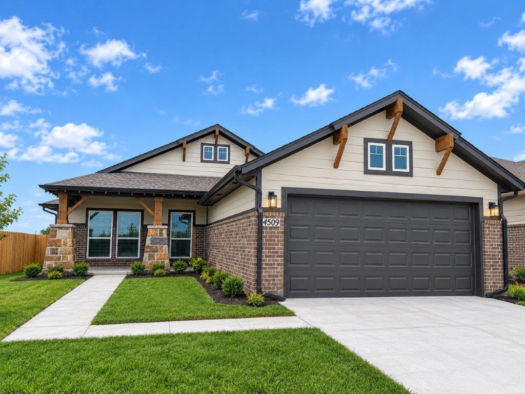 4509 Black Bear Road Property Photo 1