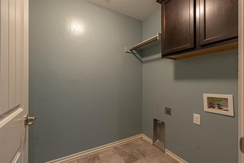 7345 Nw 148th Street Property Photo 25