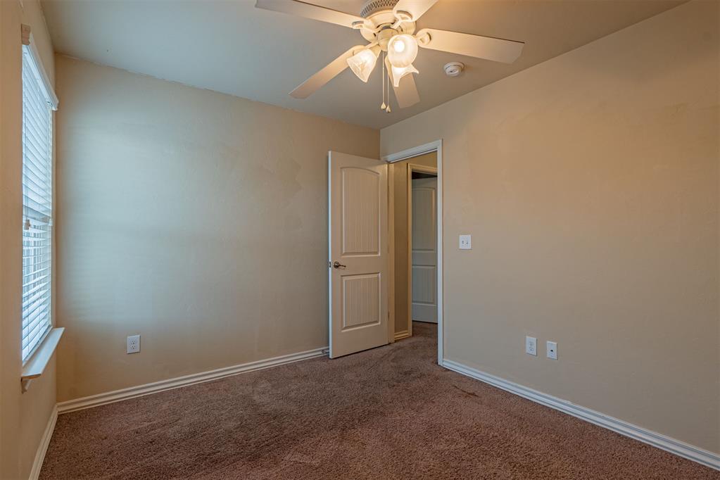 7345 Nw 148th Street Property Photo 31