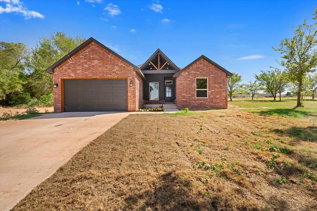 2345 Dixie Drive Property Photo 4