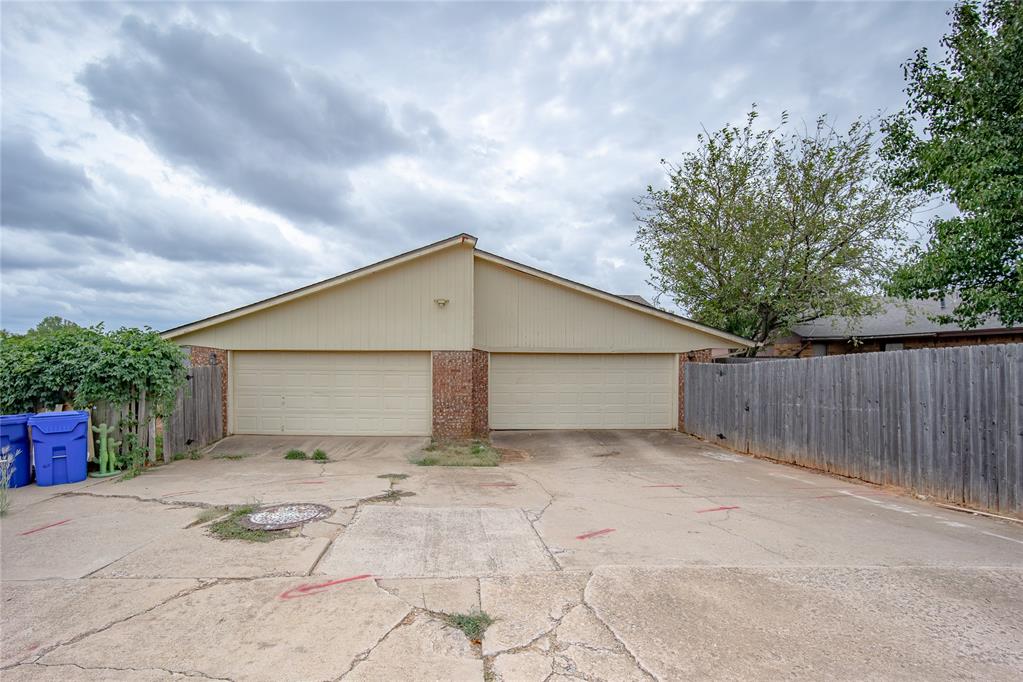 2805 Glen Oaks Drive 2807 Property Photo 42