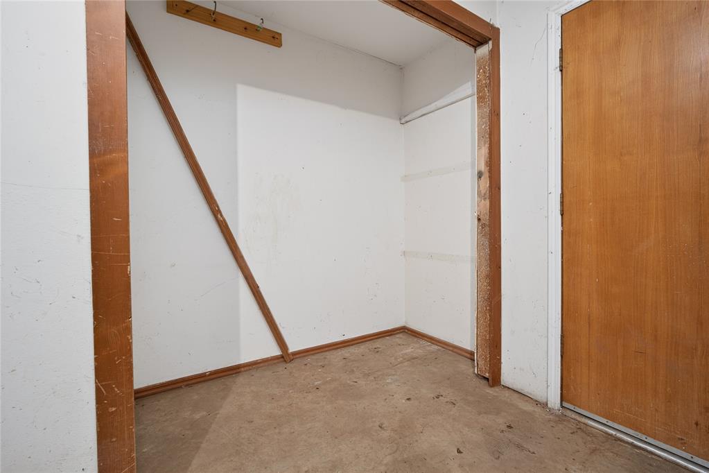 2805 Glen Oaks Drive 2807 Property Photo 44