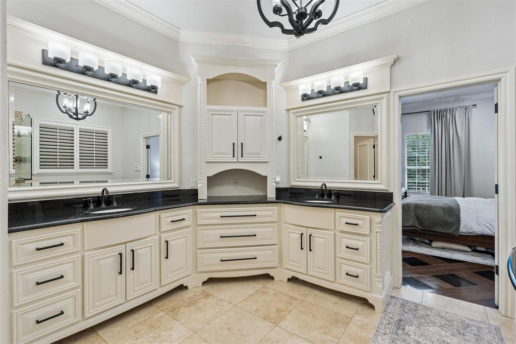 6109 Oak Forest Road Property Photo 23