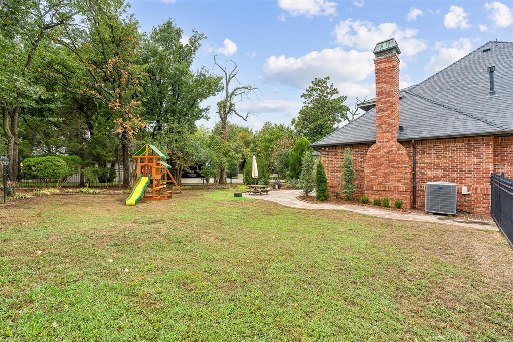 6109 Oak Forest Road Property Photo 45