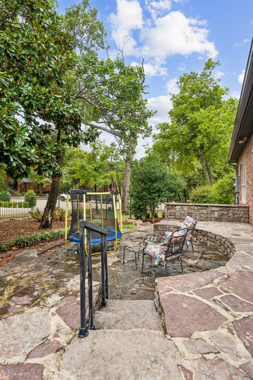 6109 Oak Forest Road Property Photo 46