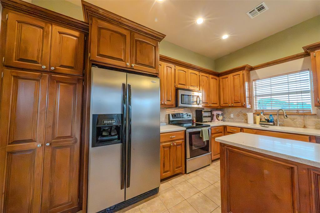 3587 Remington Place Road Property Photo 7