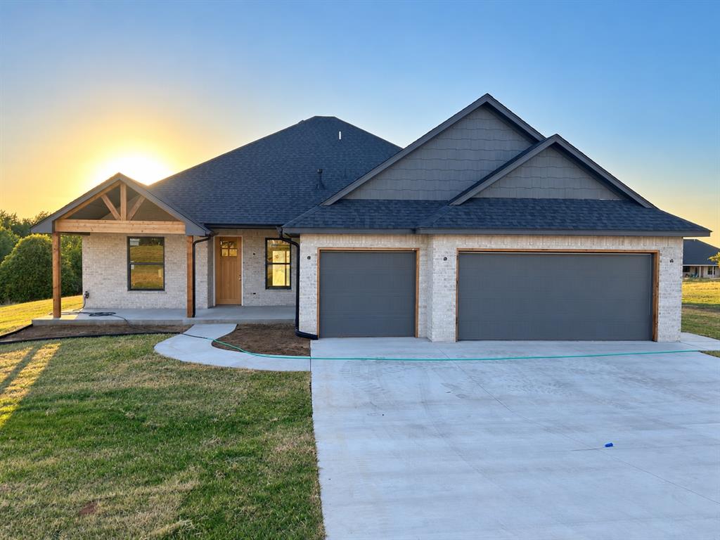 2079 Cattle Drive Property Photo 3