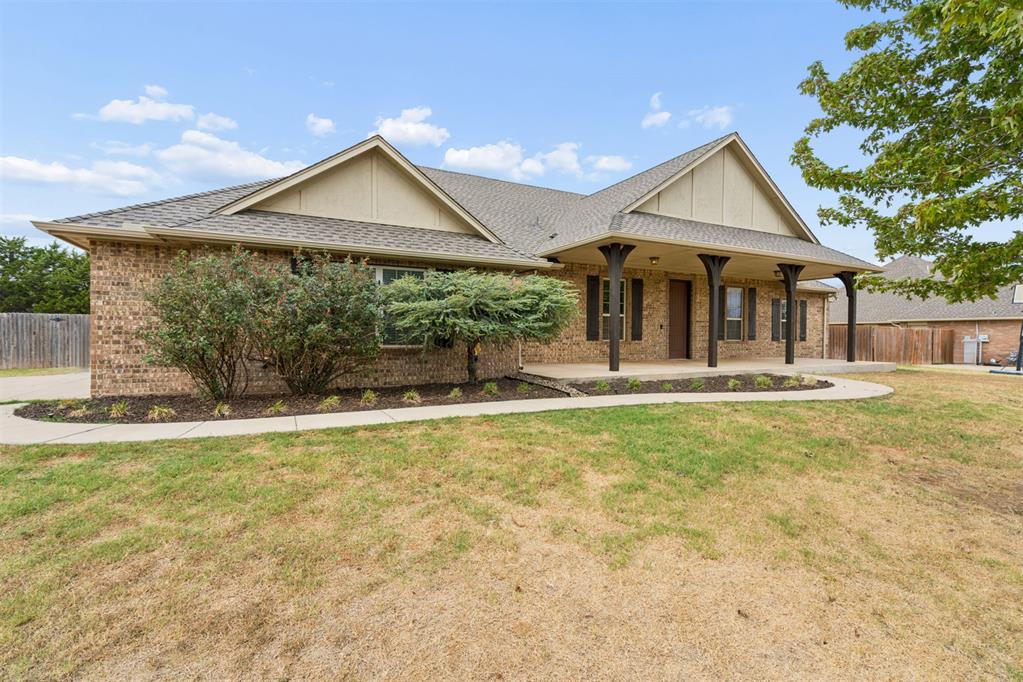 12205 Autumn Brook Property Photo 4