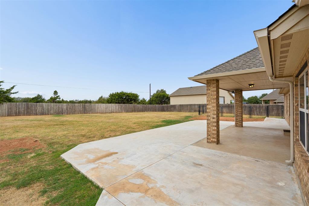 12205 Autumn Brook Property Photo 46