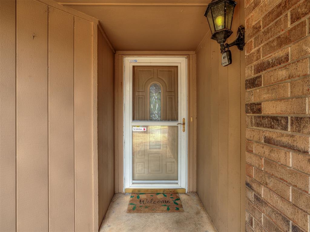 7804 Nw 82nd Street Property Photo 1