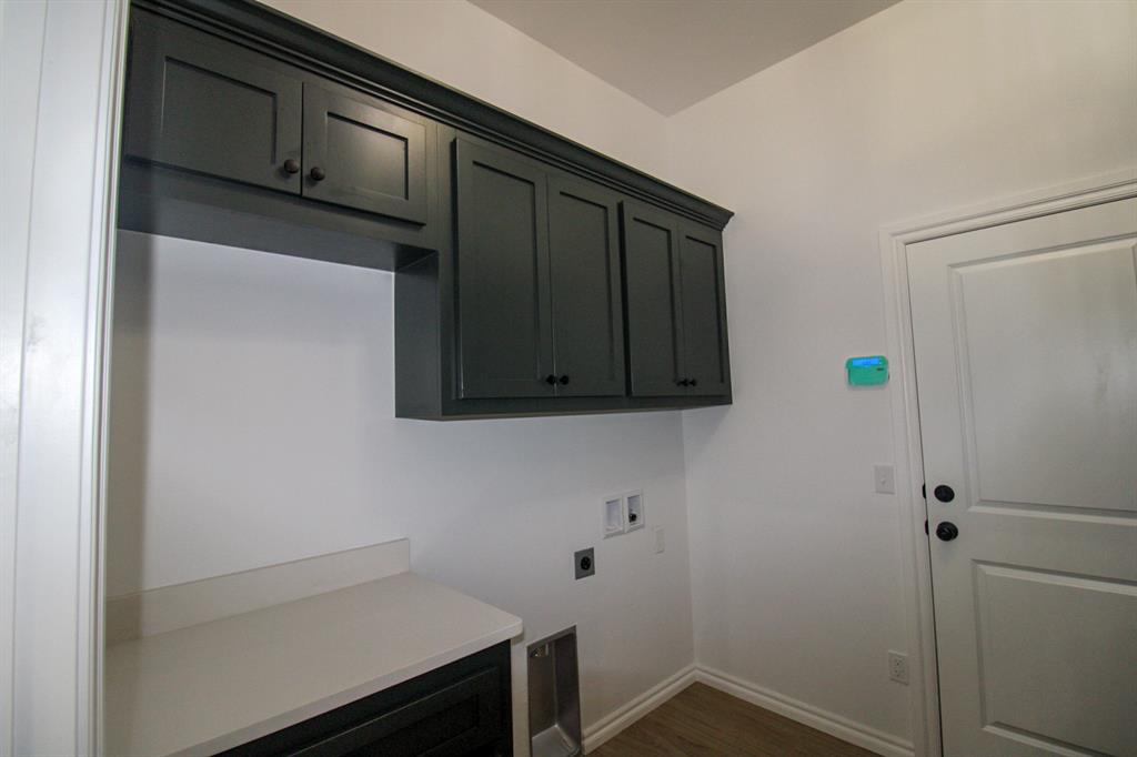 606 Laurel Grove Property Photo 12