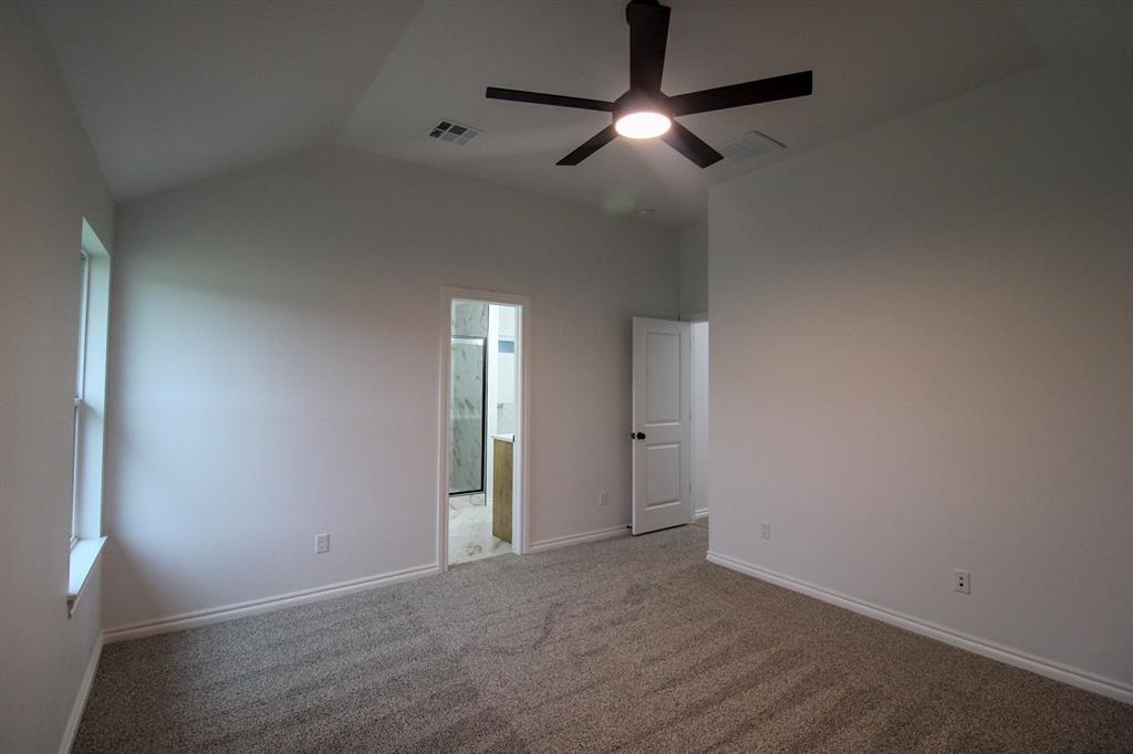 606 Laurel Grove Property Photo 14