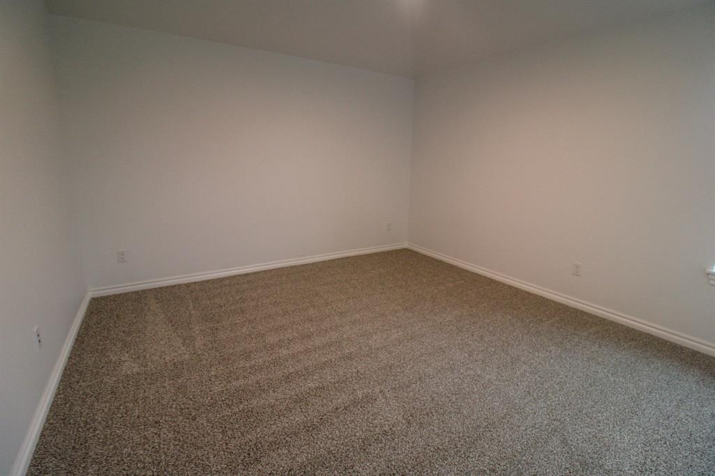 606 Laurel Grove Property Photo 15