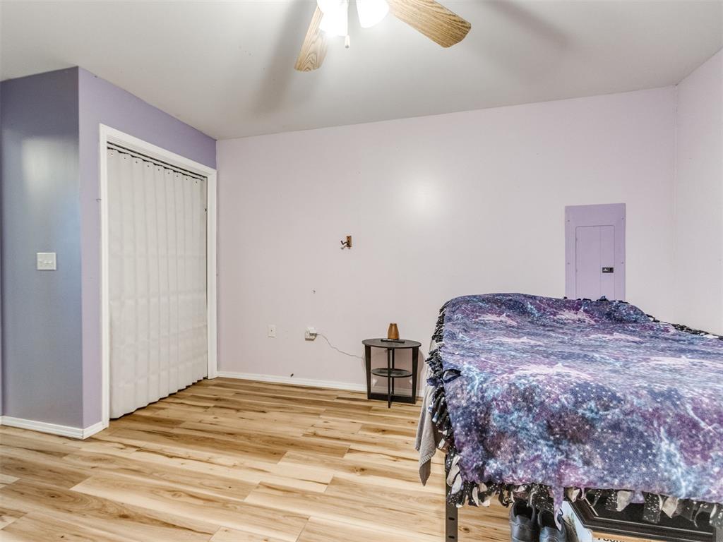 2112 County Road 1247 Property Photo 11