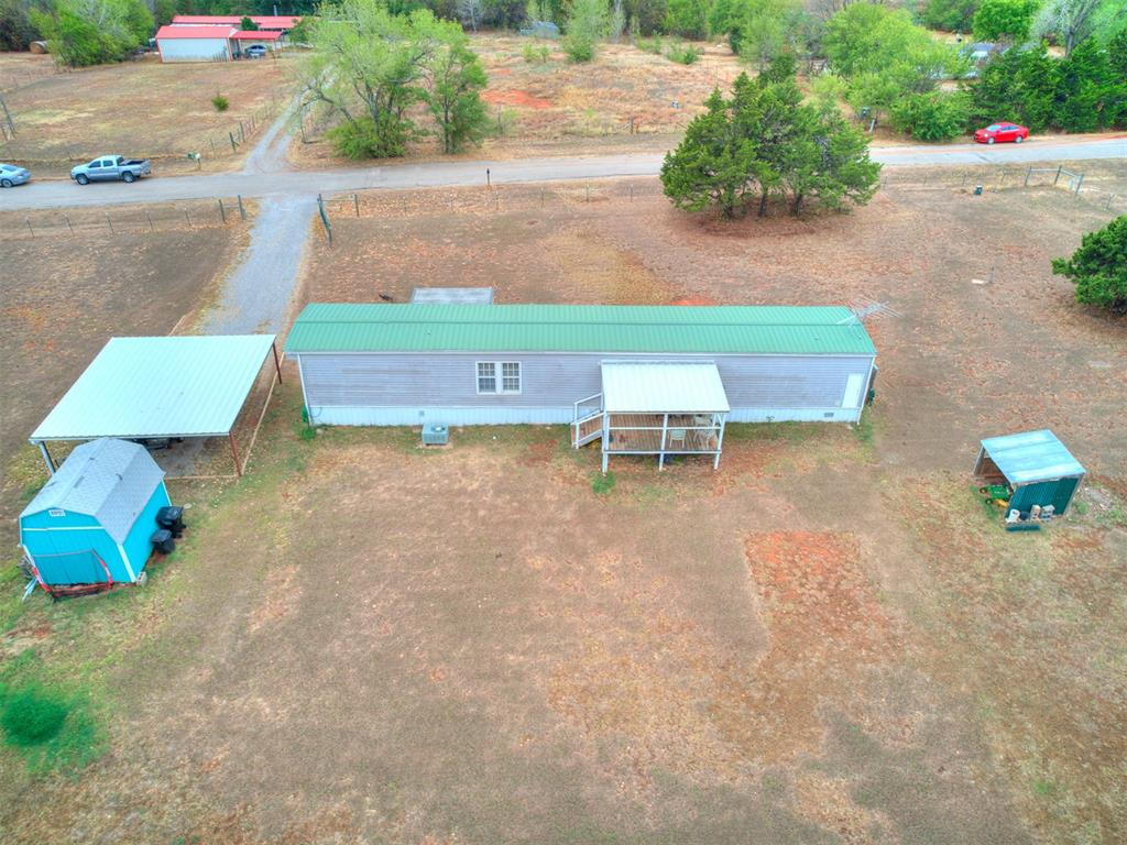 2112 County Road 1247 Property Photo 17
