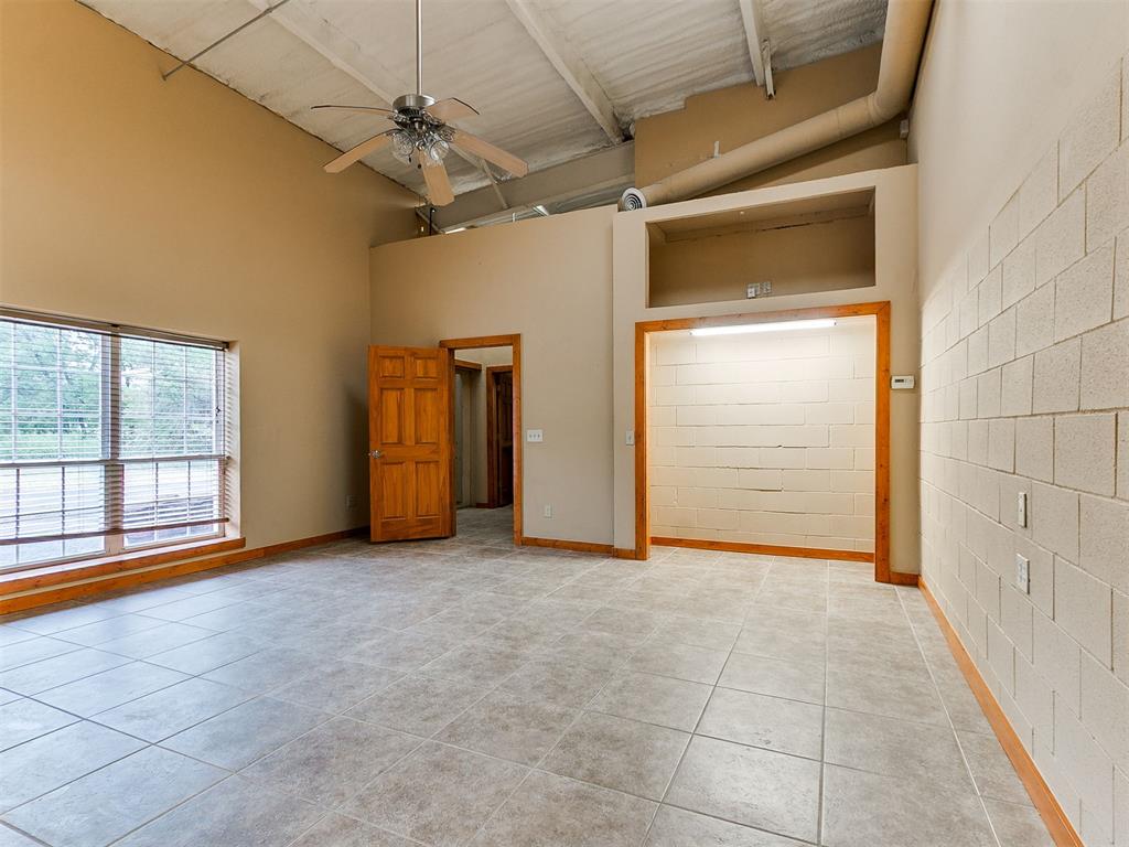 6400 Nw 178th Street Property Photo 15