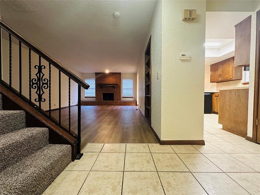 9910 Mashburn Boulevard Property Photo 6