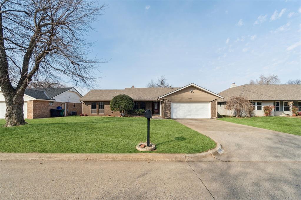 11805 Ashford Drive Property Photo 1