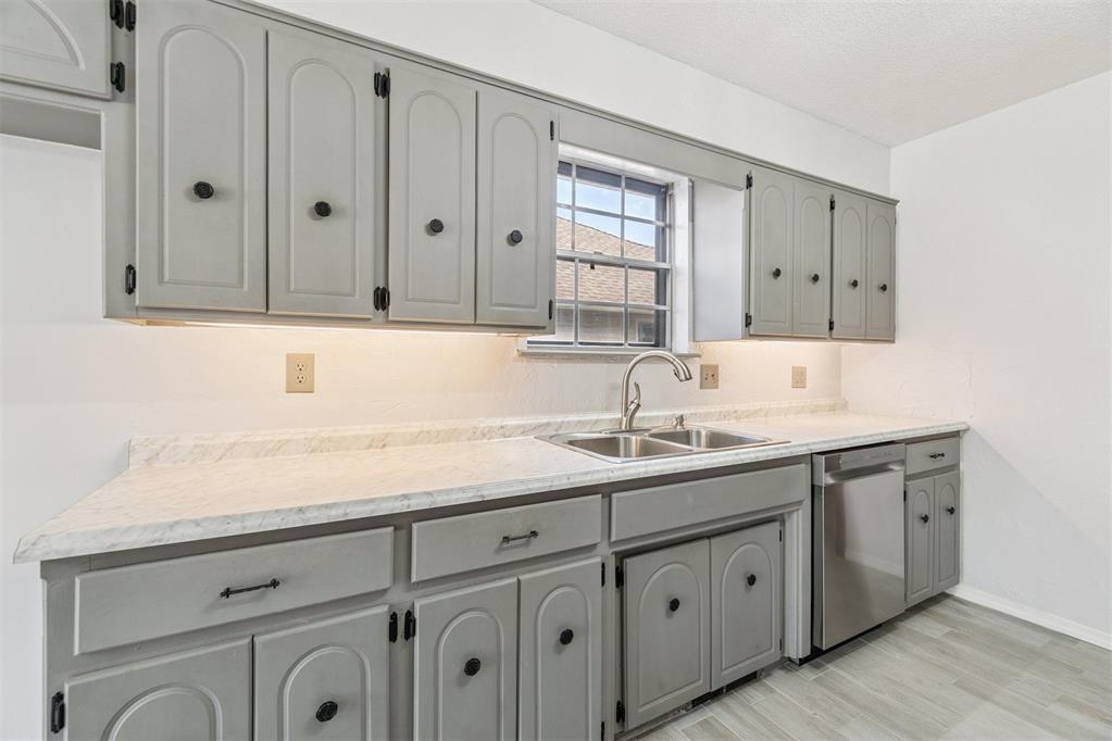 11805 Ashford Drive Property Photo 22