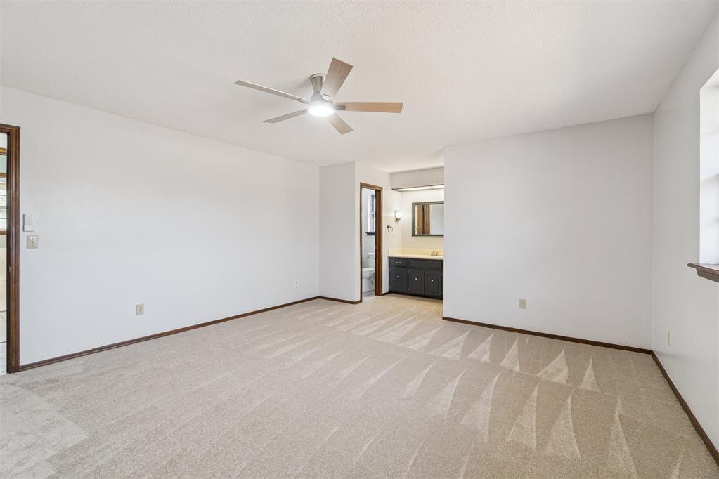 11805 Ashford Drive Property Photo 35