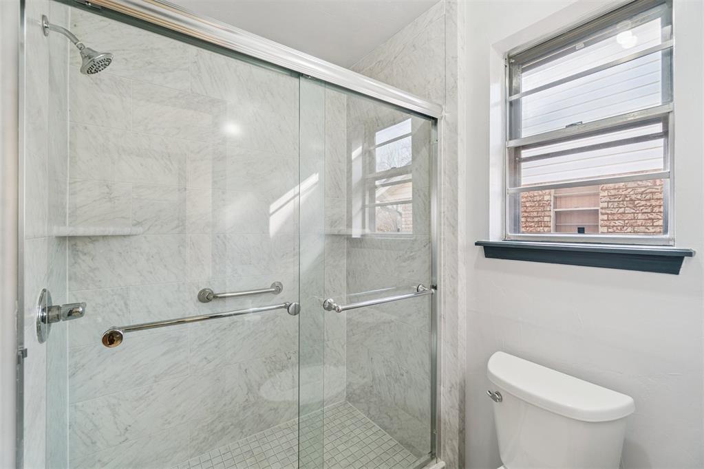 11805 Ashford Drive Property Photo 40