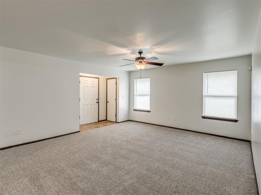 704 Ne 21st Street 706 Property Photo 6