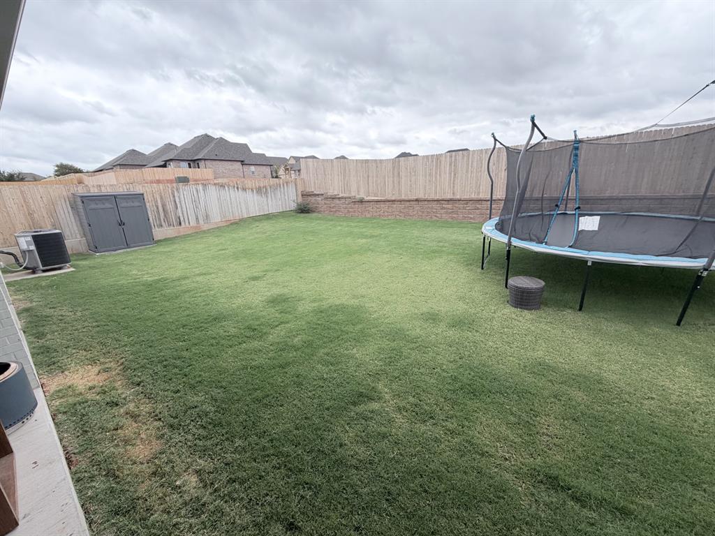 416 Explorer Trail Property Photo 30