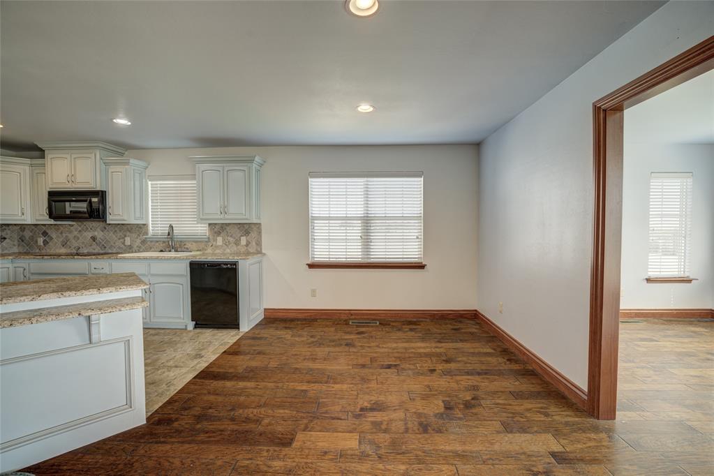 12900 Country Lane Property Photo 14