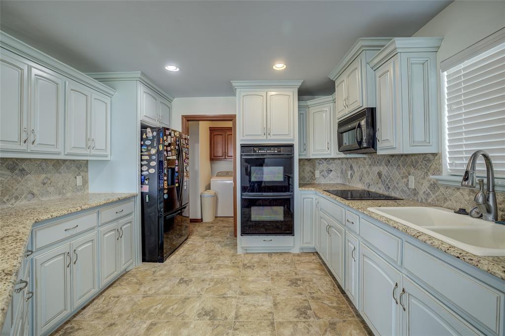 12900 Country Lane Property Photo 15