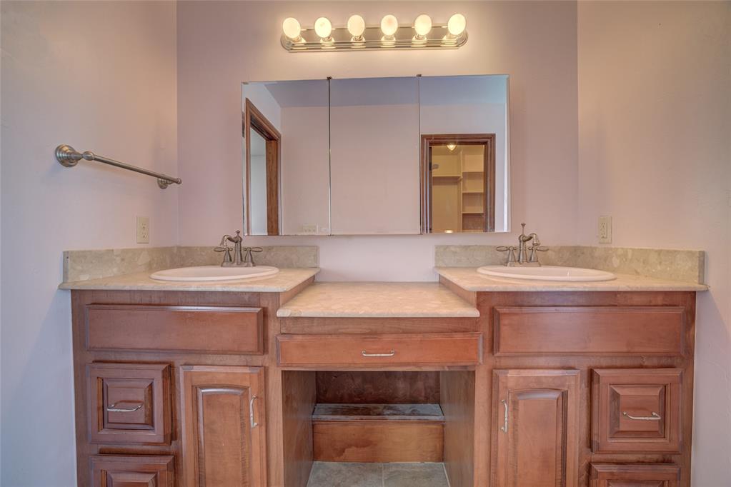 12900 Country Lane Property Photo 23