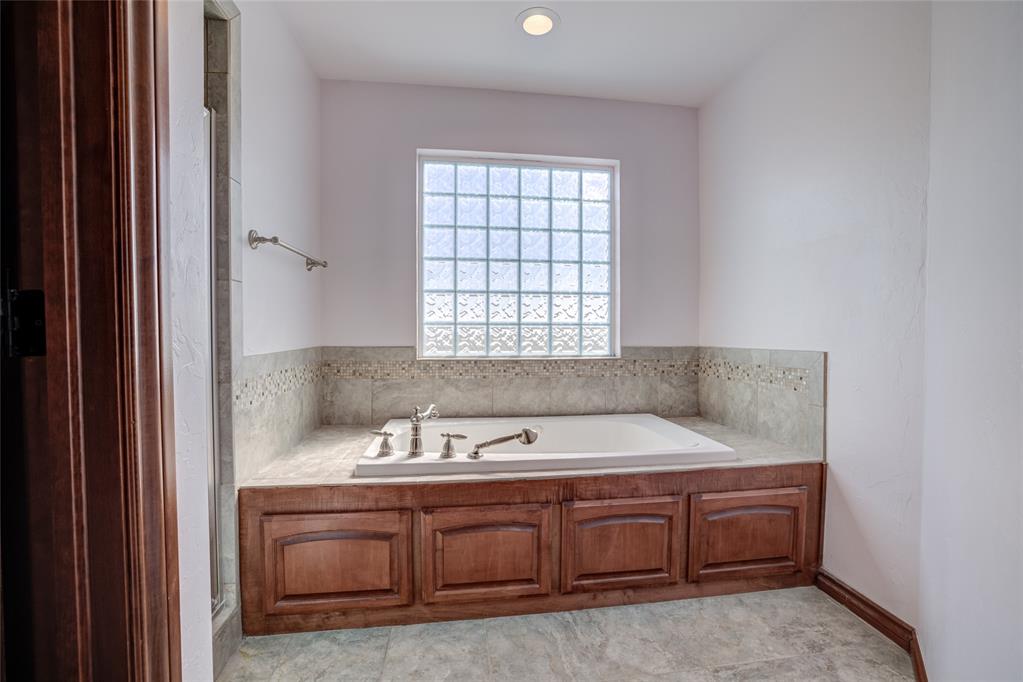 12900 Country Lane Property Photo 24