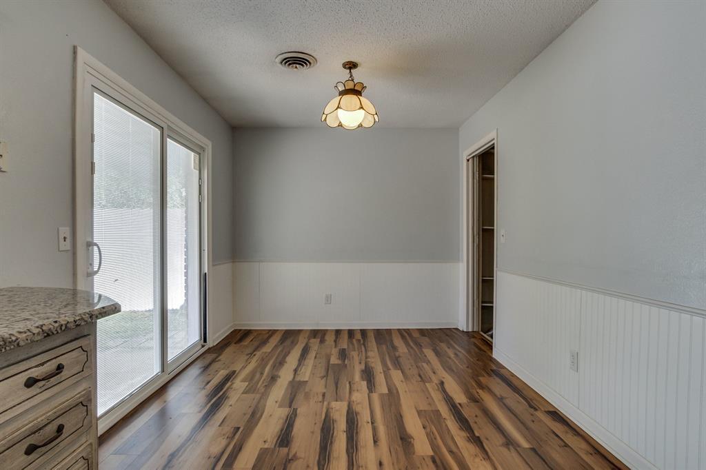 2105 Candy Lane Property Photo 7
