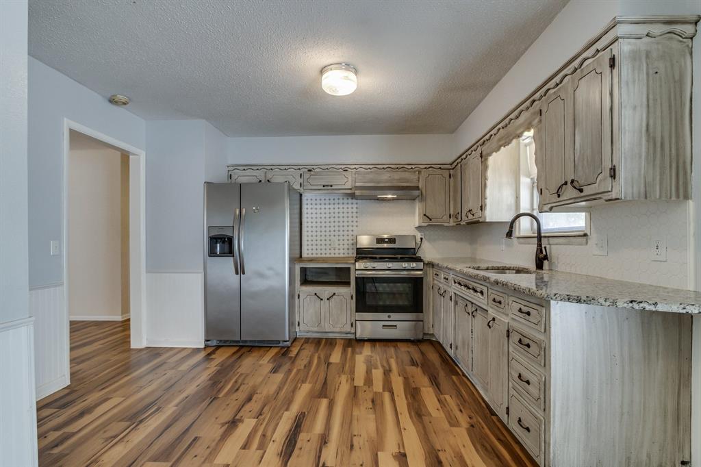 2105 Candy Lane Property Photo 8