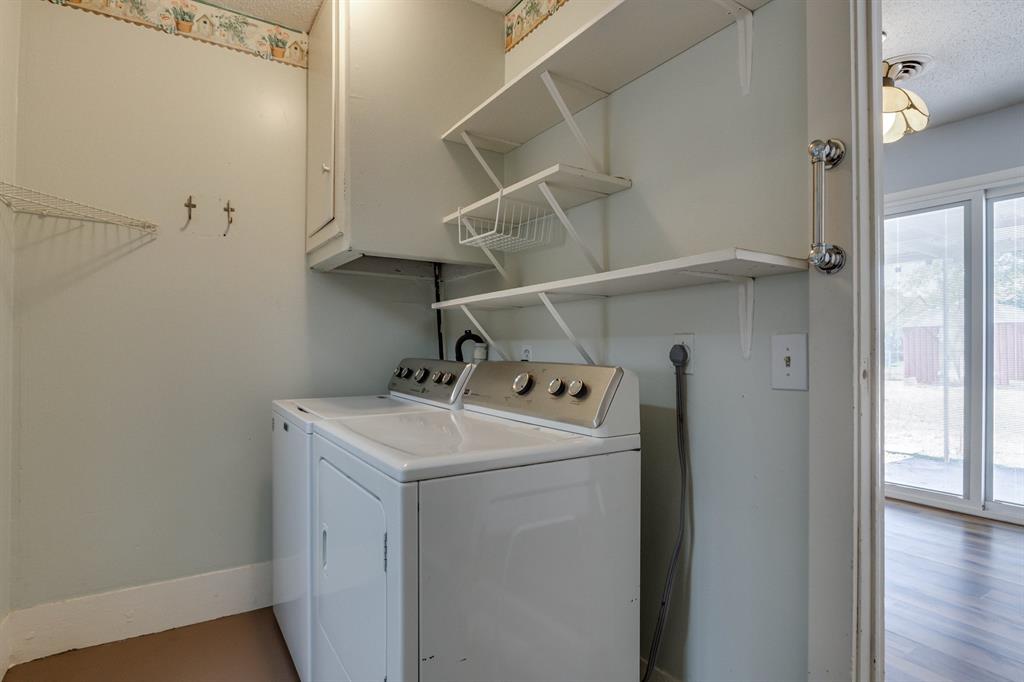 2105 Candy Lane Property Photo 11
