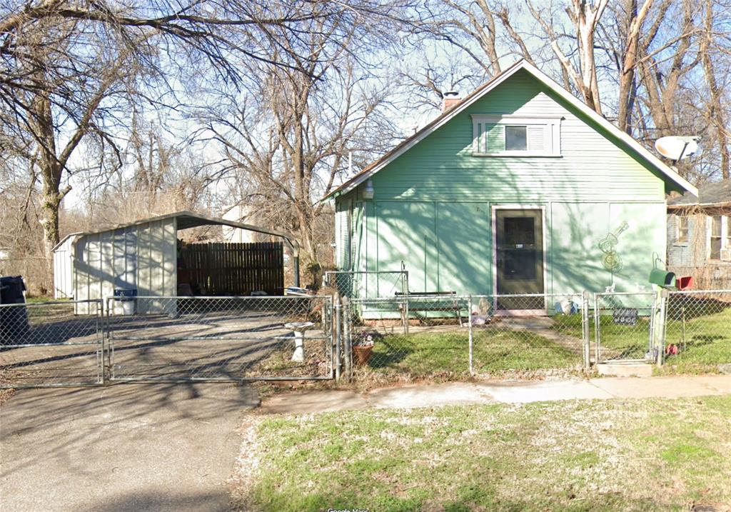 415 Se 23rd Street Property Photo 1