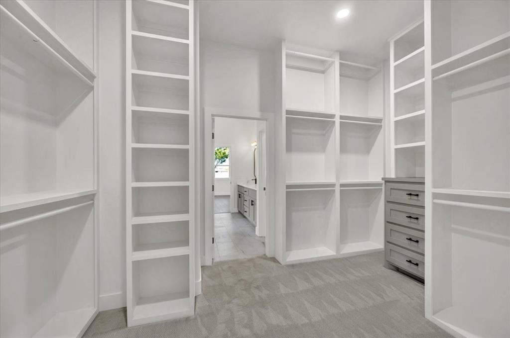 2320 Baker Street Property Photo 17