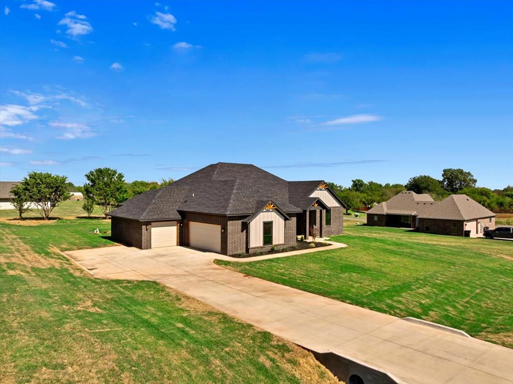 2320 Baker Street Property Photo 40
