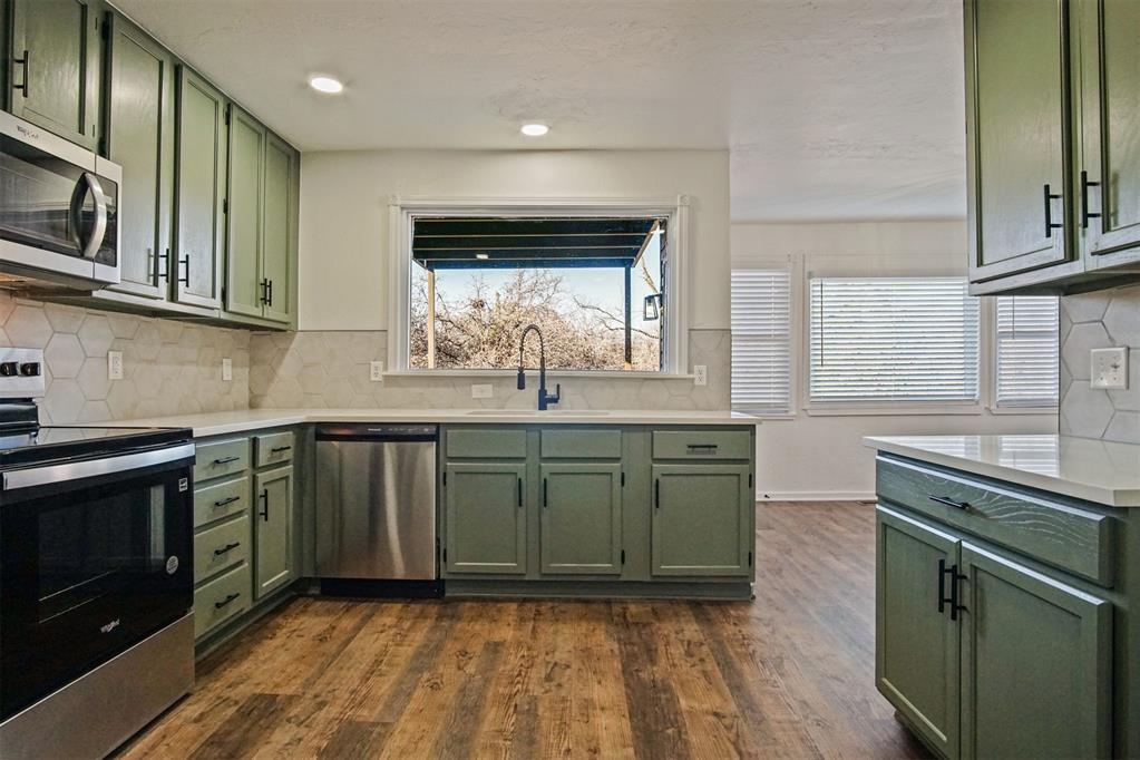 10751 Shady Oaks Lane Property Photo 16