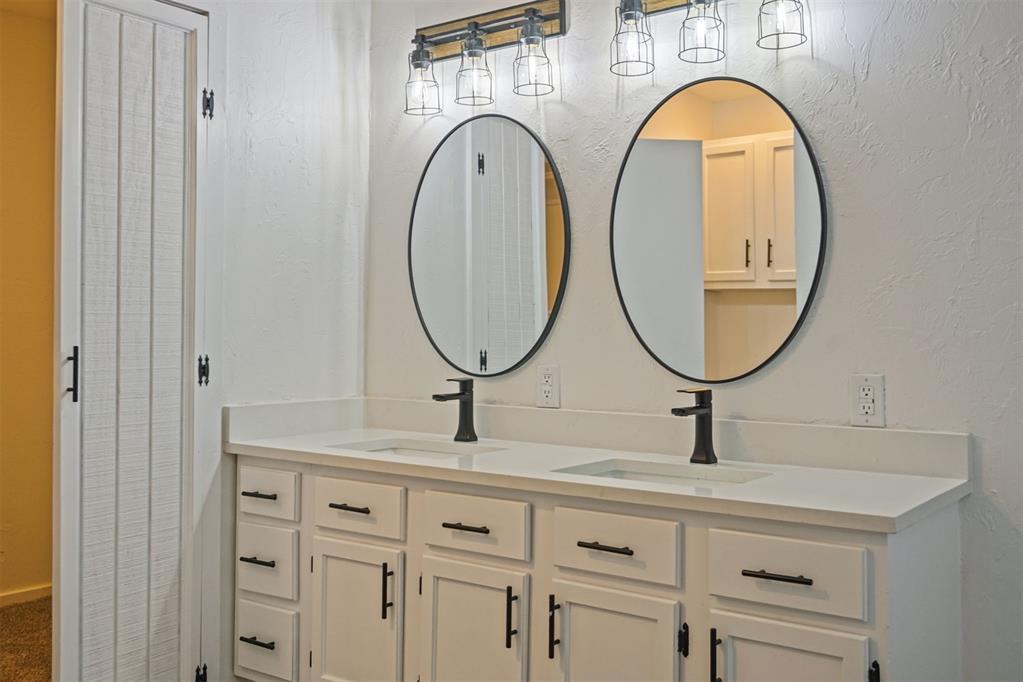10751 Shady Oaks Lane Property Photo 26