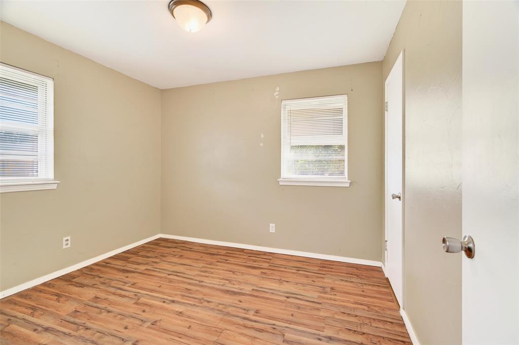 212 Vine Street Property Photo 11