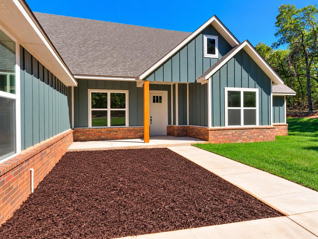 990614 Hickory Grove Trail Property Photo 4
