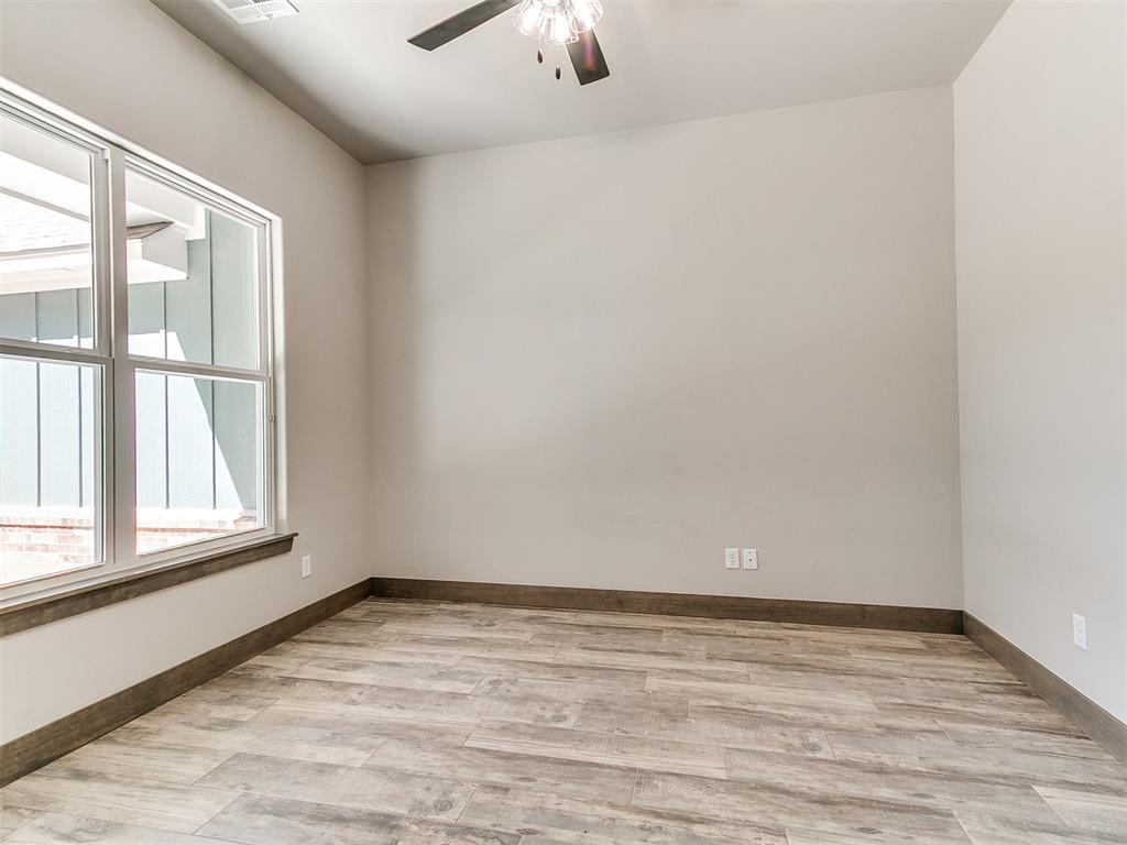 990614 Hickory Grove Trail Property Photo 7