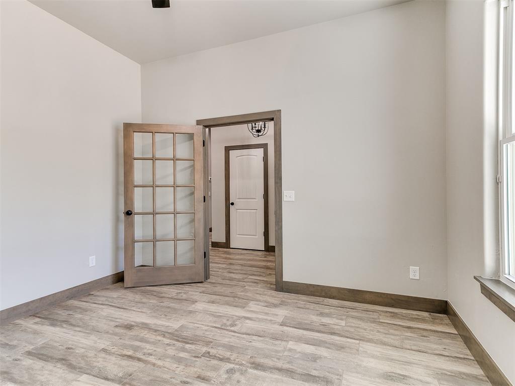 990614 Hickory Grove Trail Property Photo 8
