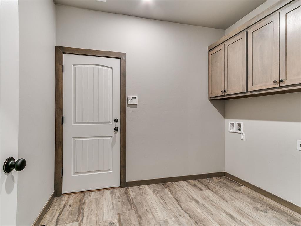 990614 Hickory Grove Trail Property Photo 24