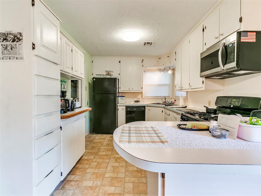 625 Sherwood Drive Property Photo 18